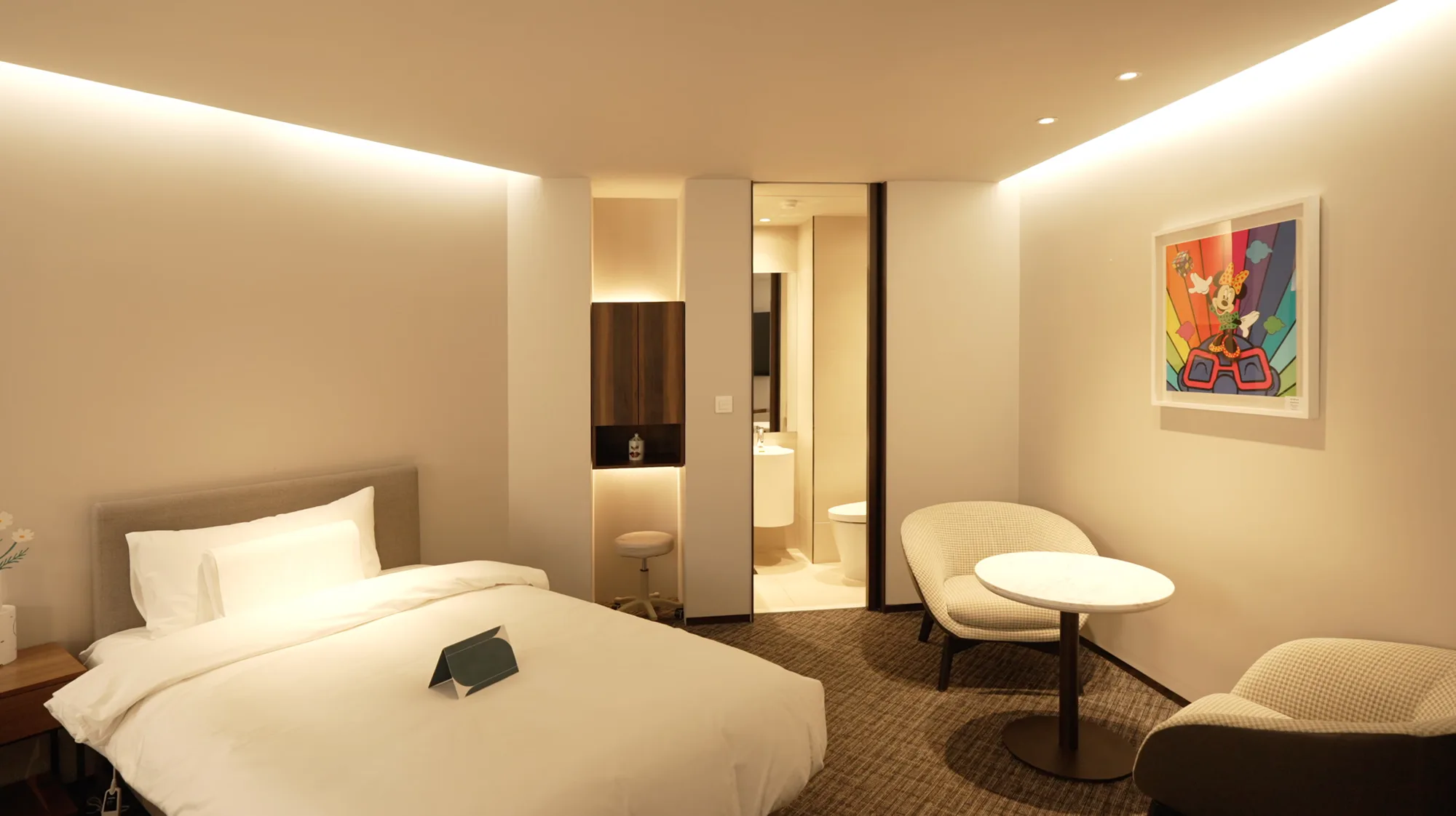 Private treatment suite at Cellinique Clinic in Seoul